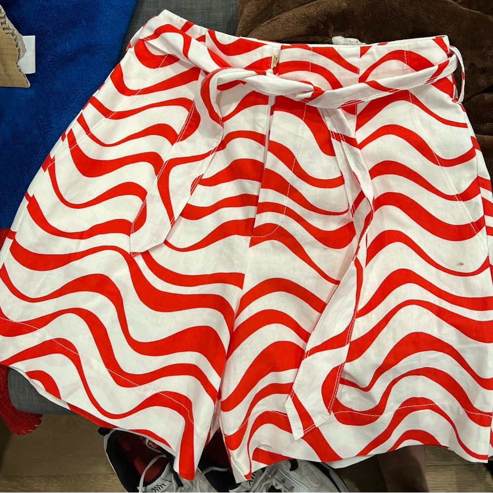 White/Red Shorts